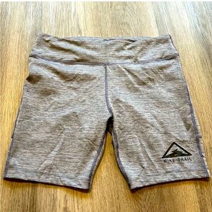 Nike Women's Fast Trail Tight Running bike Shorts Gray/Lilac CU6262 498 Sz XL